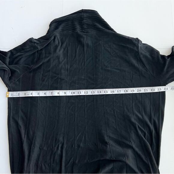 New NORTHERN ANGEL Black Open Front Cardigan Sweater Top Women’s SIZE 2X Acrylic - Picture 3 of 6